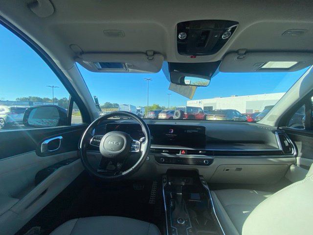 Certified 2024 Kia Sorento SX AWD/4WD image 11