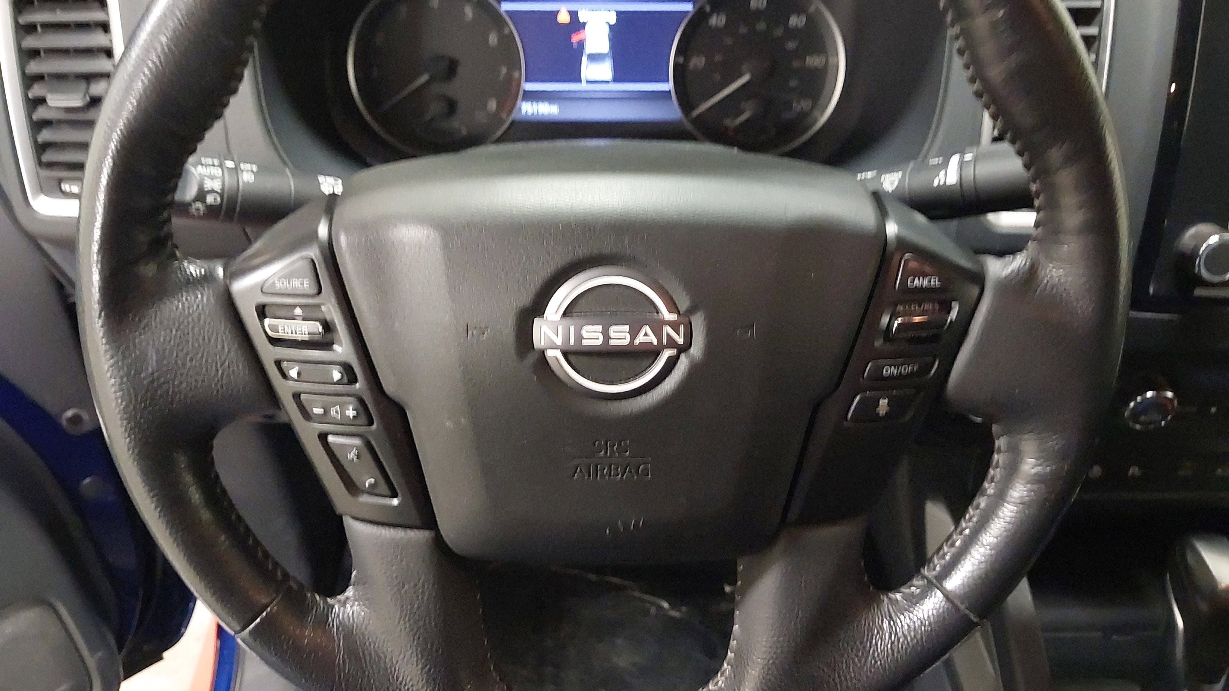 Used 2022 Nissan Frontier SV AWD/4WD image 36