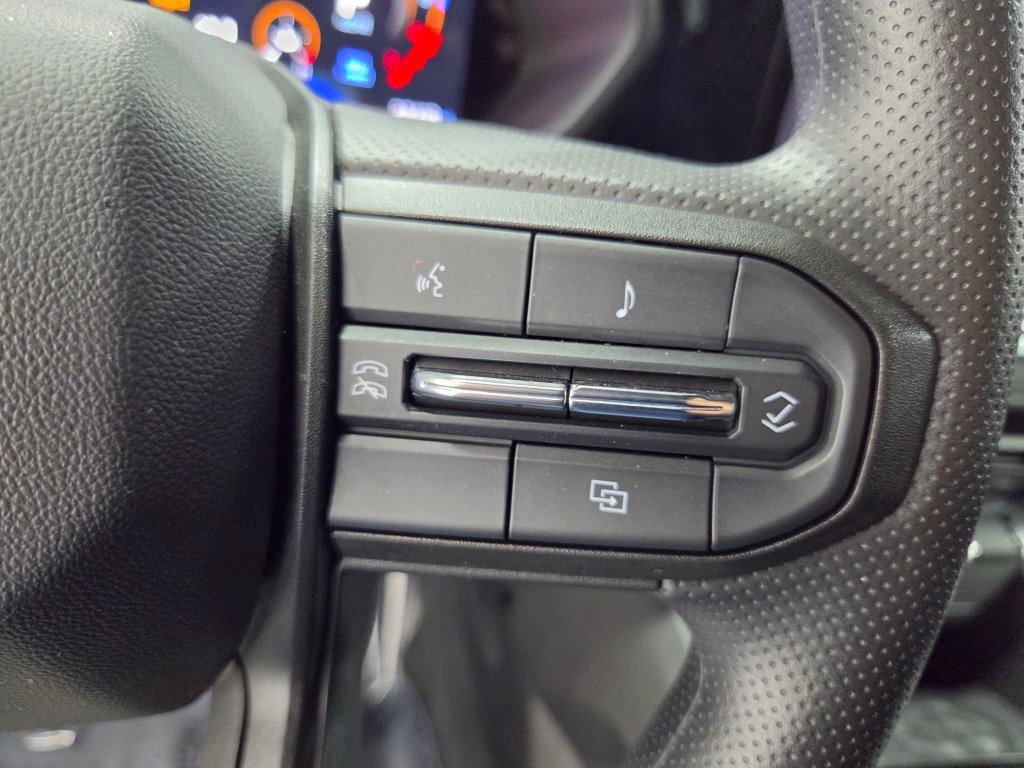 Used 2024 Chevrolet Colorado Trail Boss w/ Advanced Trailering Package AWD/4WD image 32