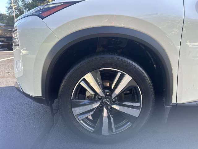 Used 2023 Nissan Rogue SL AWD/4WD image 22