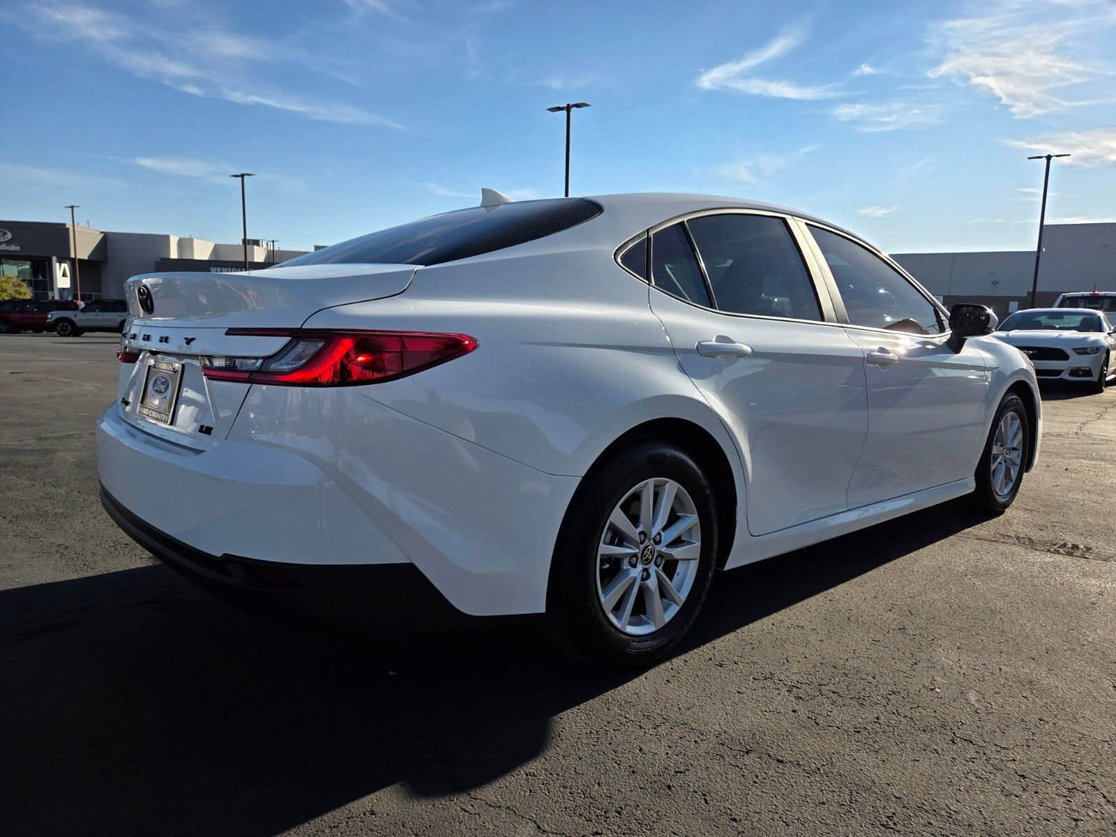 Used 2025 Toyota Camry LE w/ Convenience Package FWD image 6