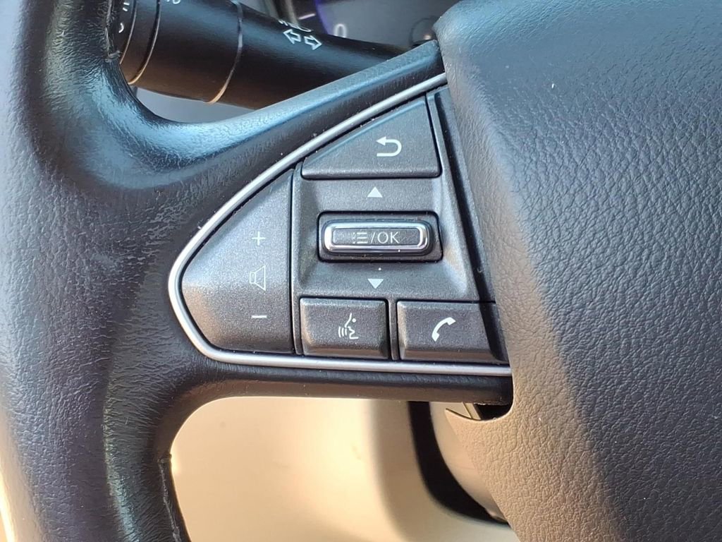 Used 2015 INFINITI Q50 Premium w/ All Weather Package image 20