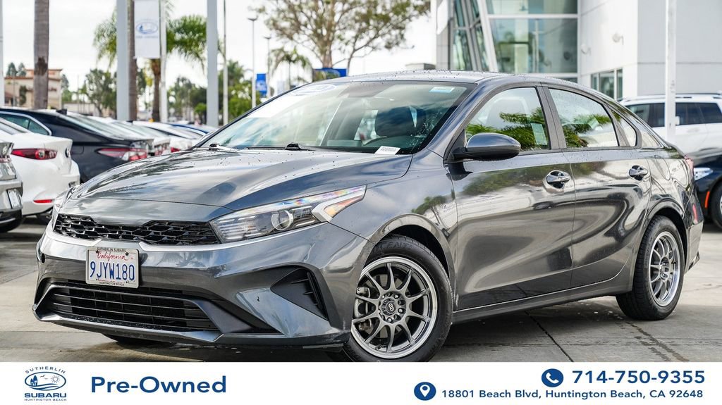 Used 2022 Kia Forte LXS image 1