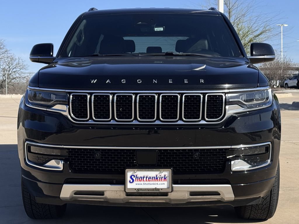 Used 2024 Jeep Wagoneer Series II w/ Flexible Seating Group image 7