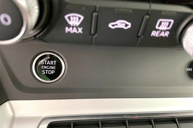 Certified 2025 Audi Q3 2.0T Premium Plus w/ Premium Plus Package image 32