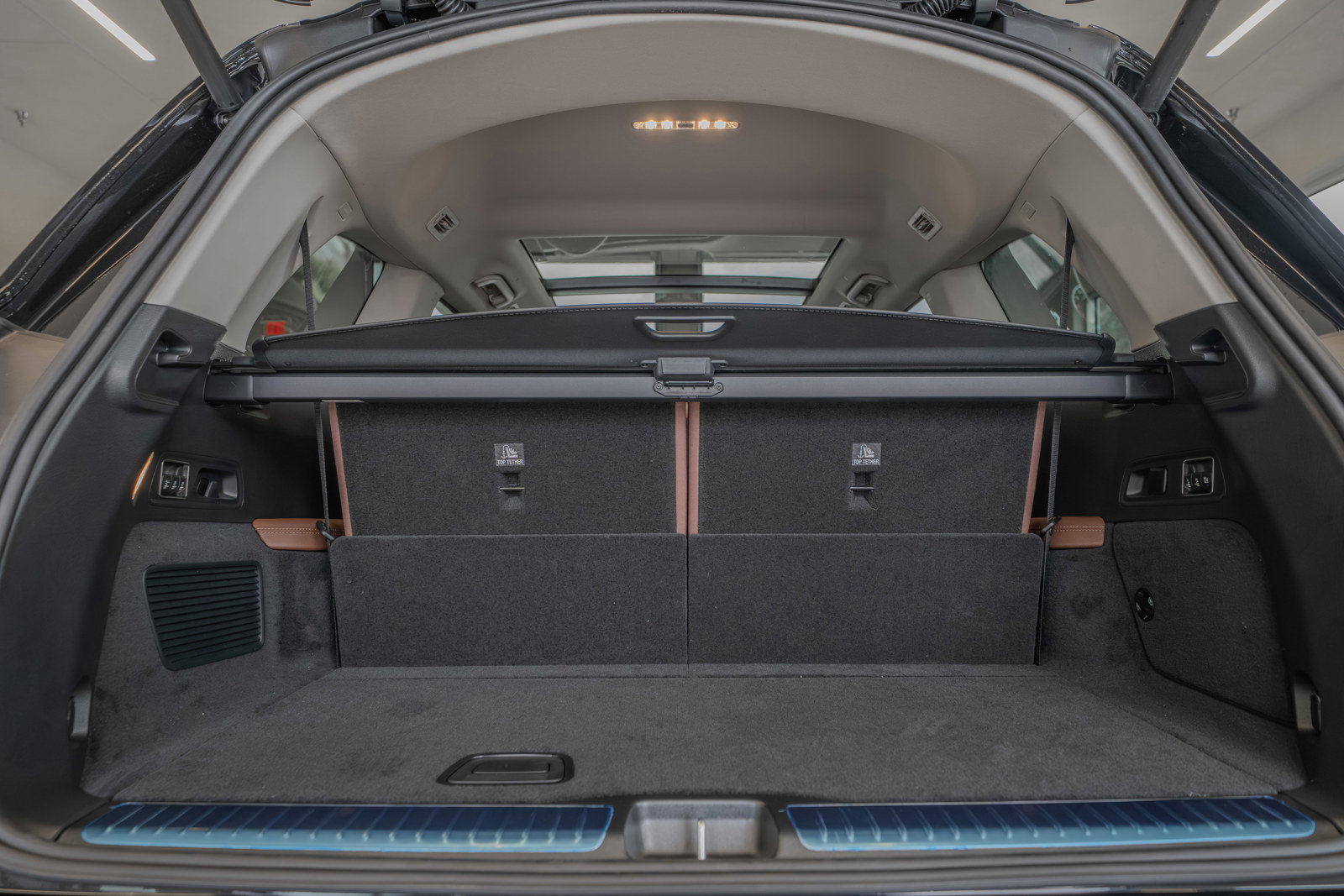 New 2026 Mercedes-Benz GLS 450 4MATIC image 33