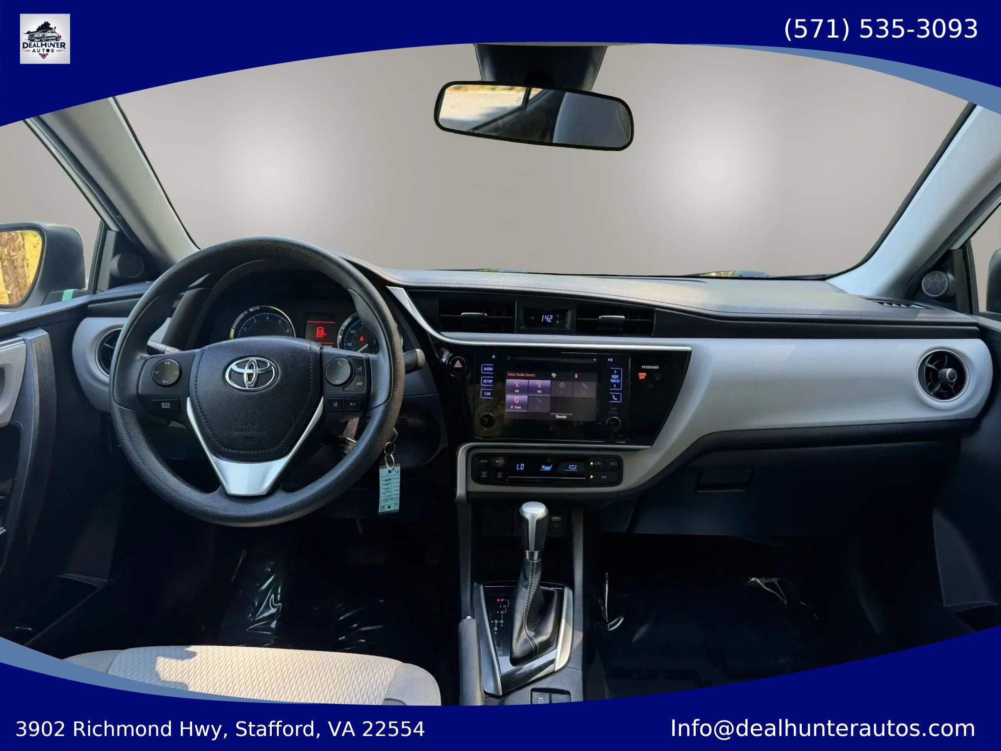 Used 2017 Toyota Corolla LE FWD image 23
