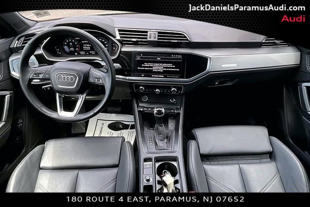 Used 2023 Audi Q3 2.0T Premium Plus w/ Premium Plus Package AWD/4WD image 13