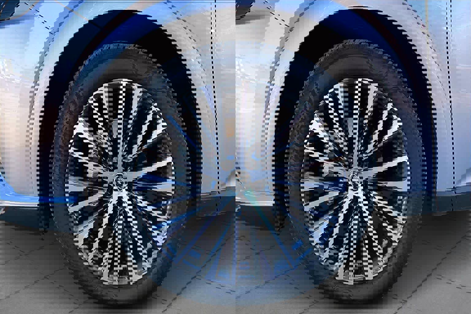 Used 2023 Lexus RX 350 Premium Plus w/ Cold Area Package image 11