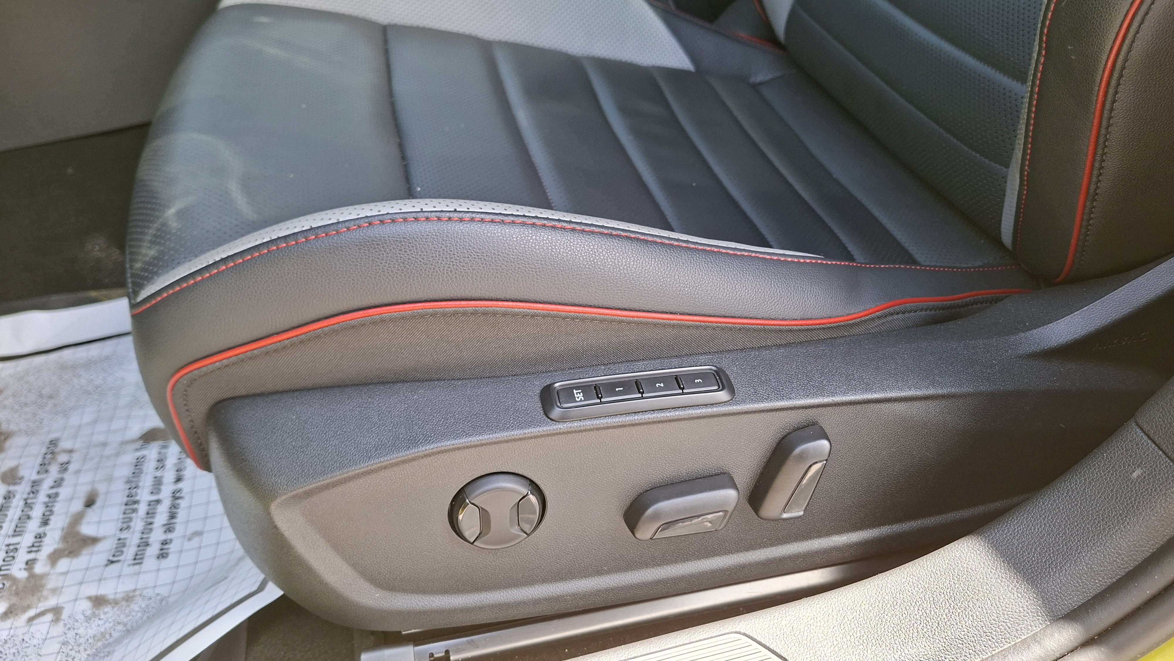 Used 2022 Volkswagen GTI Autobahn FWD image 18