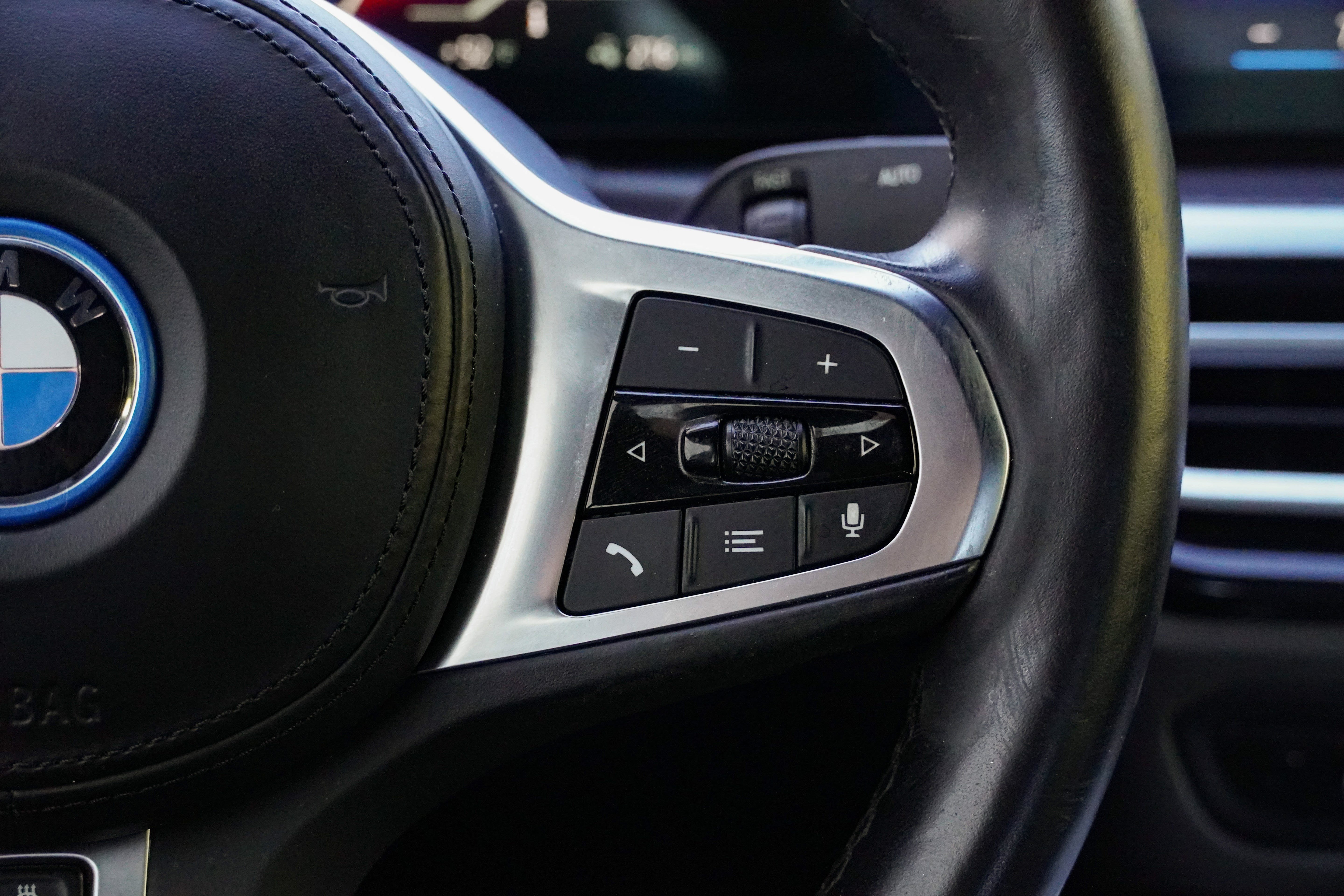 Certified 2023 BMW i4 eDrive40 w/ M Sport Package RWD image 20