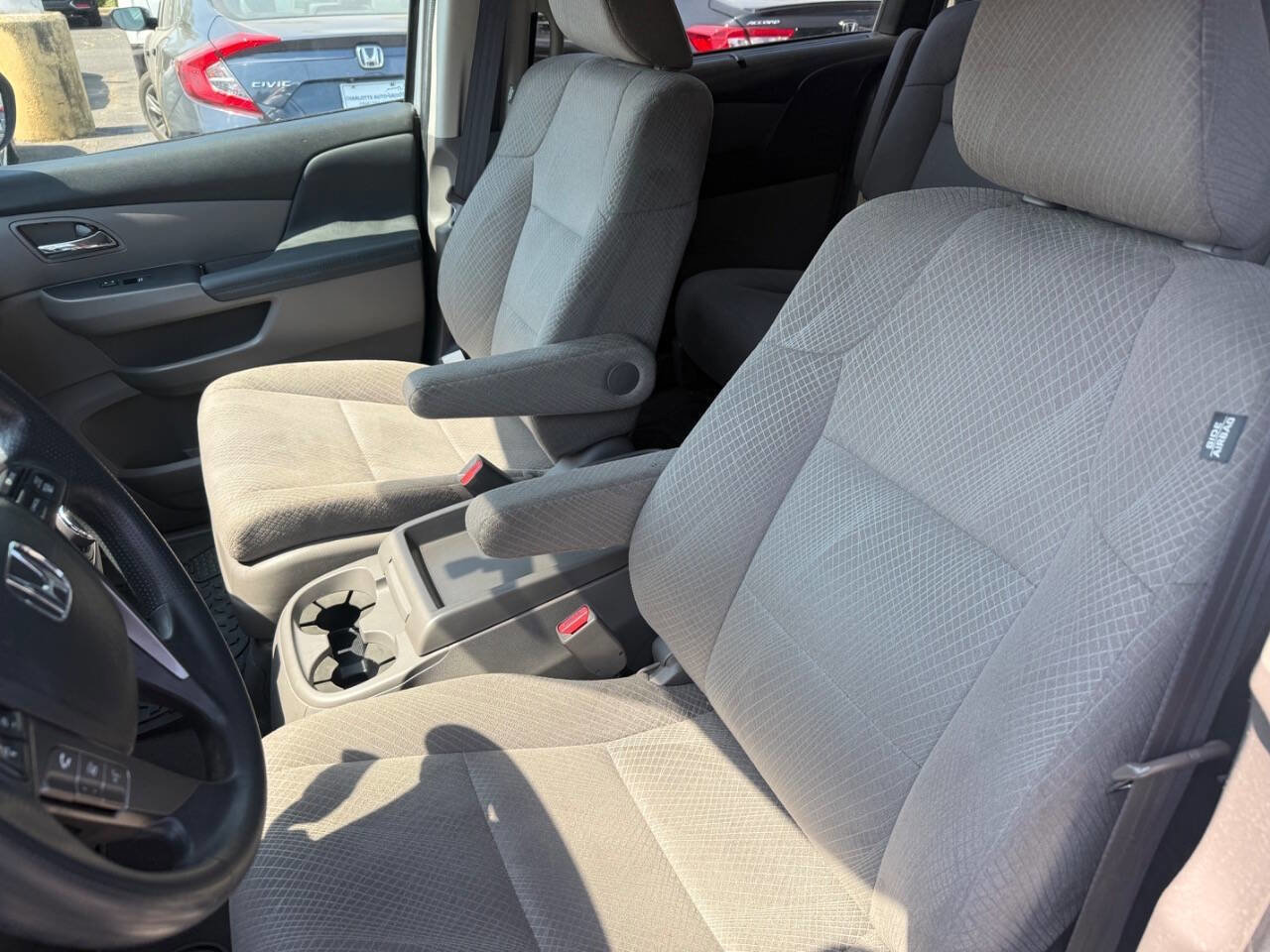 Used 2014 Honda Odyssey EX image 16
