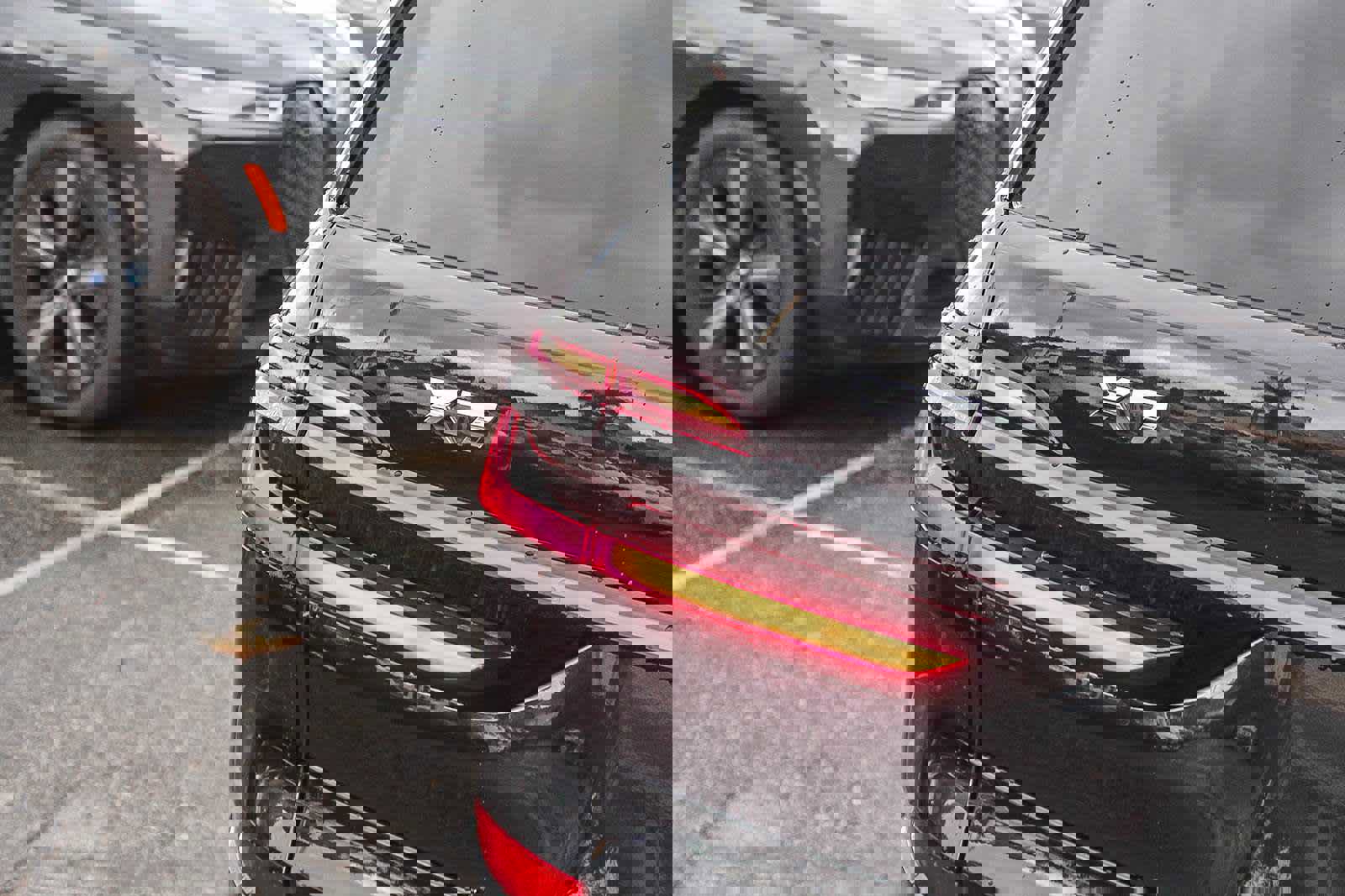 Used 2026 BMW X7 M60i image 7