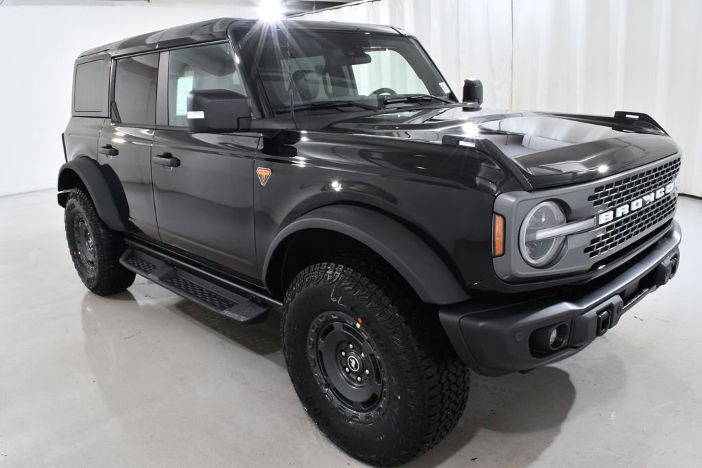 New 2025 Ford Bronco Badlands image 5