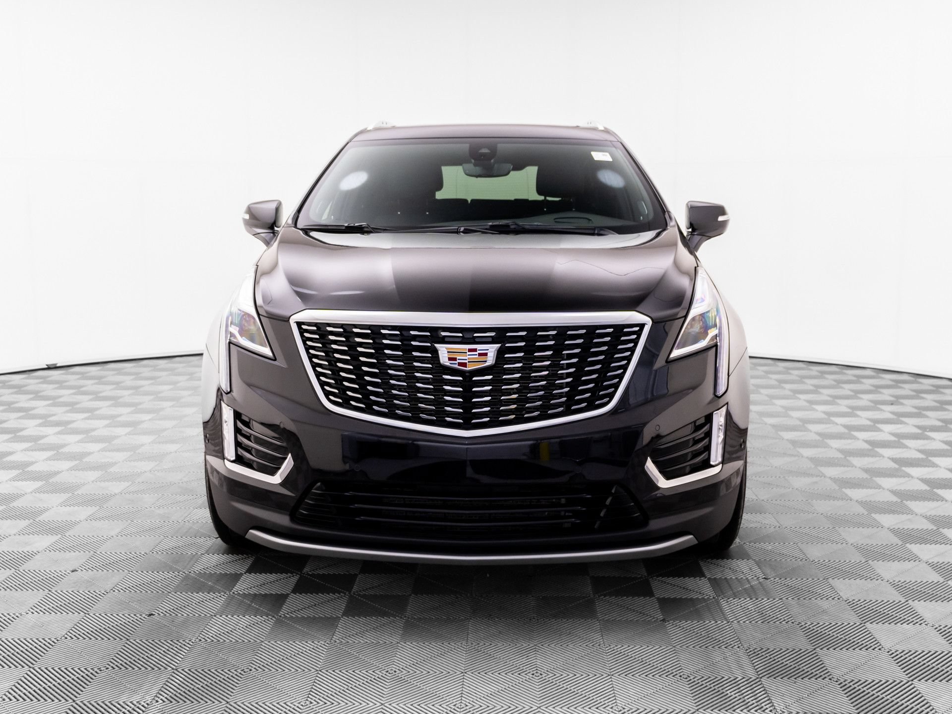 Certified 2025 Cadillac XT5 Premium Luxury w/ Technology Package AWD/4WD image 10