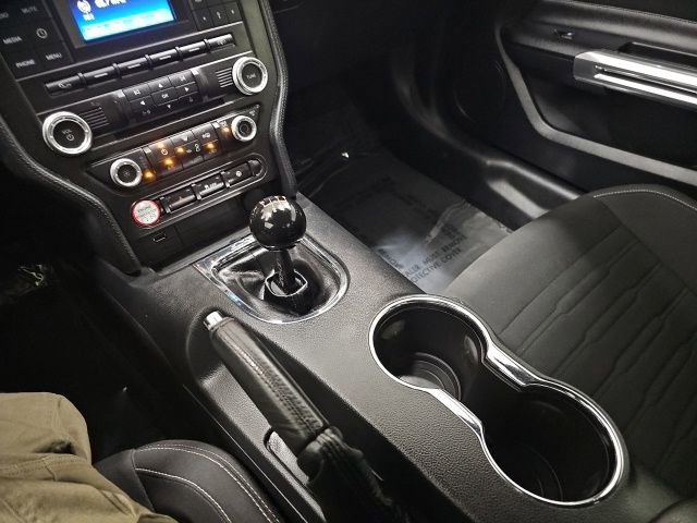 Used 2015 Ford Mustang GT image 21