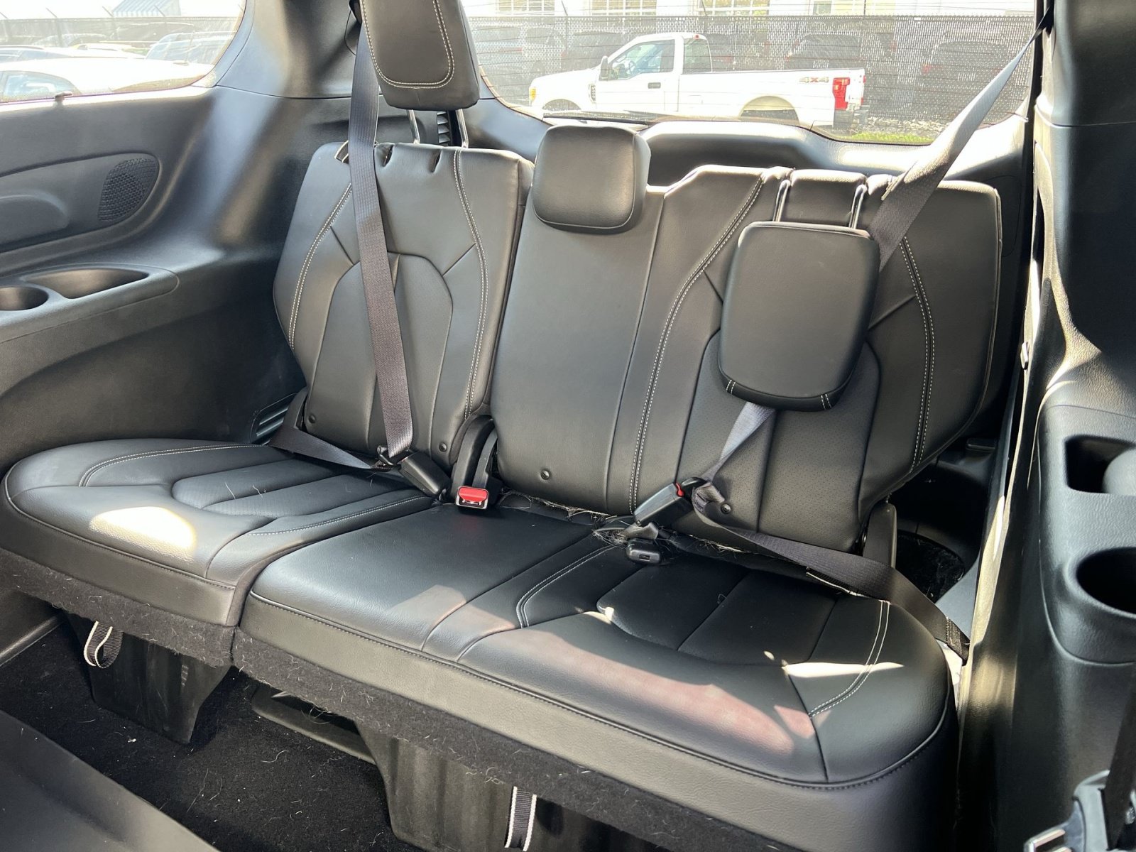 Used 2020 Chrysler Pacifica Touring-L Plus FWD image 23
