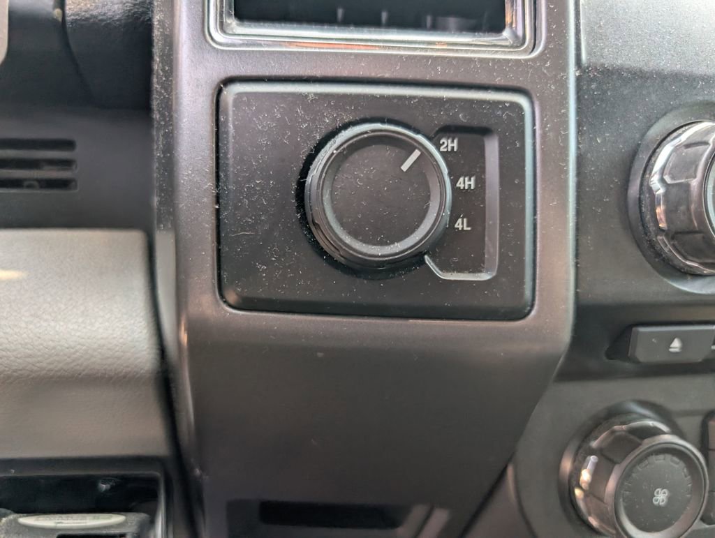 Used 2017 Ford F150 XLT AWD/4WD image 17