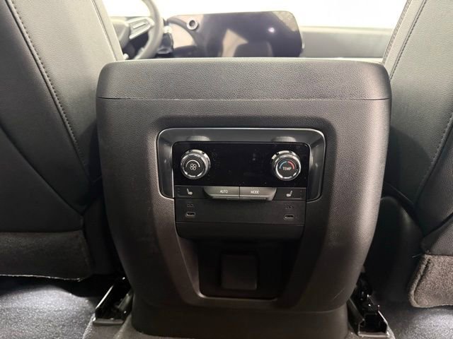 New 2026 Chevrolet Tahoe RST image 32