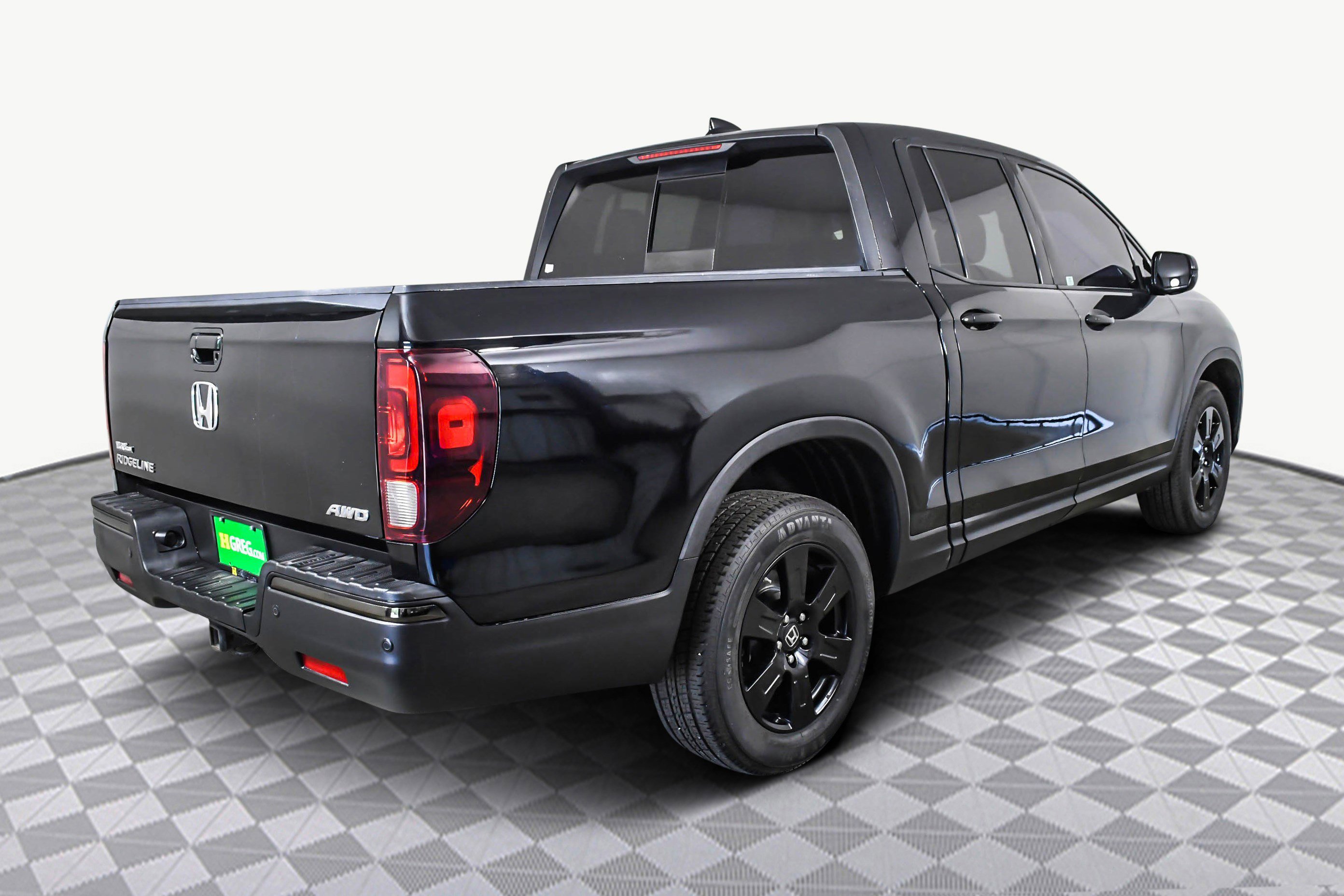 Used 2017 Honda Ridgeline Black Edition image 8