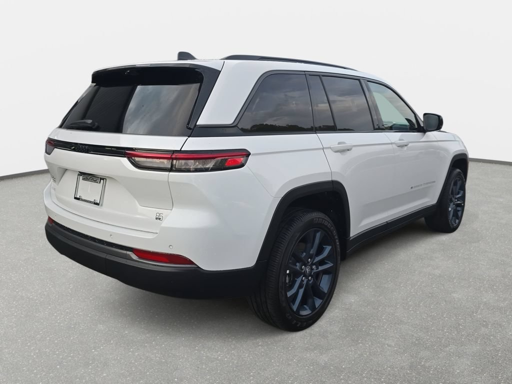 New 2026 Jeep Grand Cherokee Limited AWD/4WD image 5