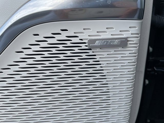 Used 2024 GMC Acadia Denali image 9