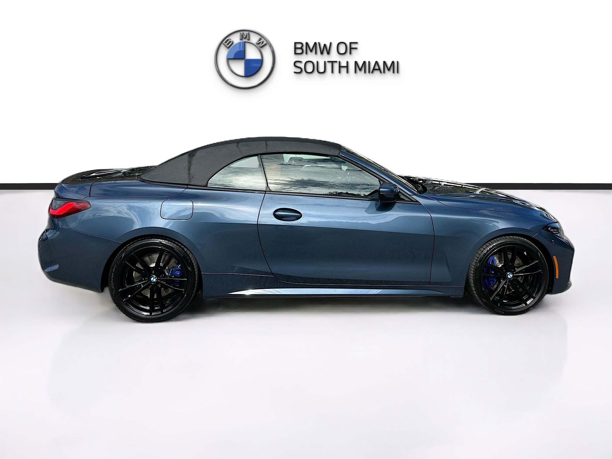 Certified 2022 BMW 430i Convertible w/ M Sport Package image 8