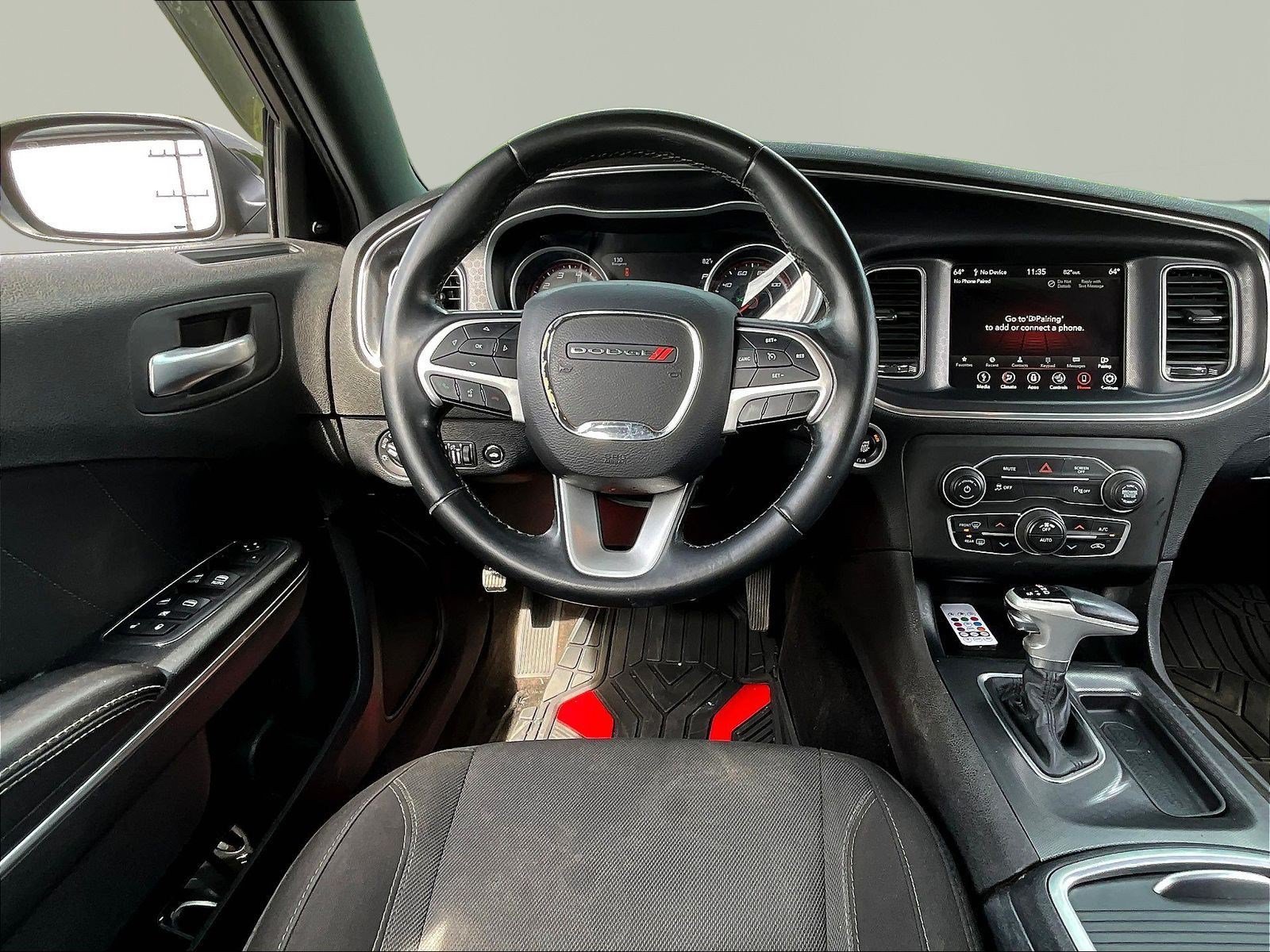 Used 2018 Dodge Charger SXT Plus RWD image 12