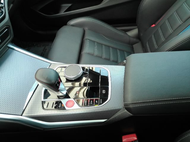 Used 2026 BMW M2 RWD image 36