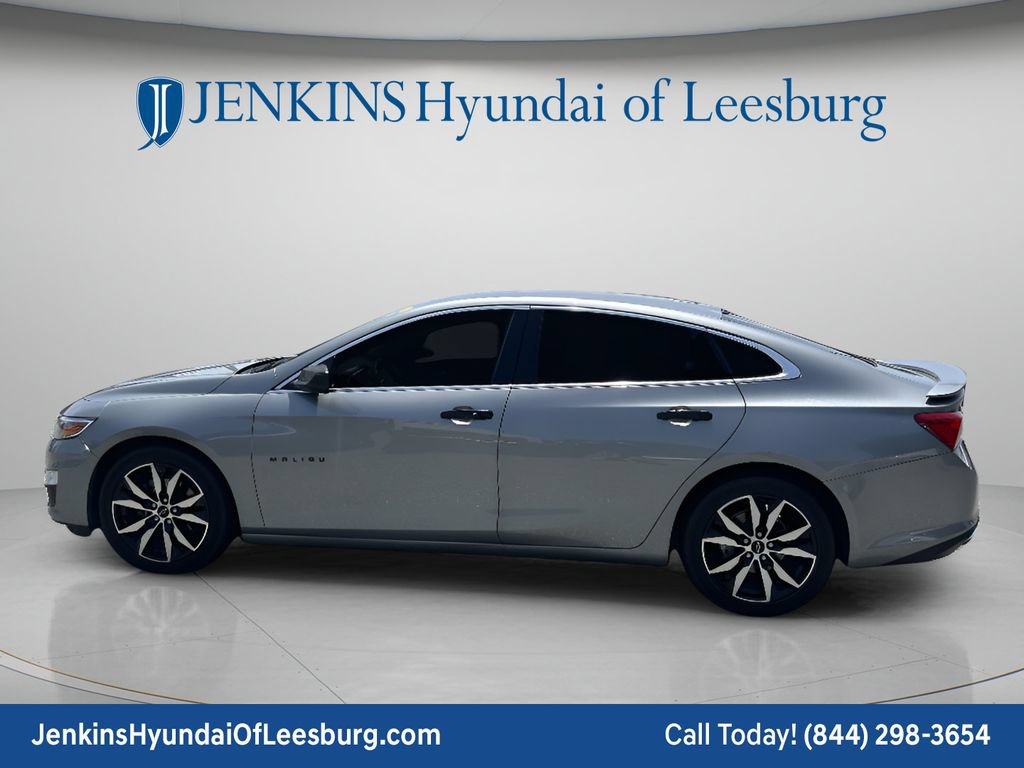 Used 2023 Chevrolet Malibu RS FWD image 9