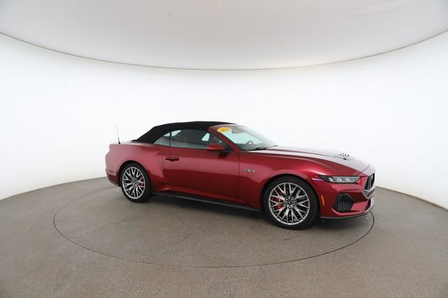 Used 2025 Ford Mustang GT Premium image 26
