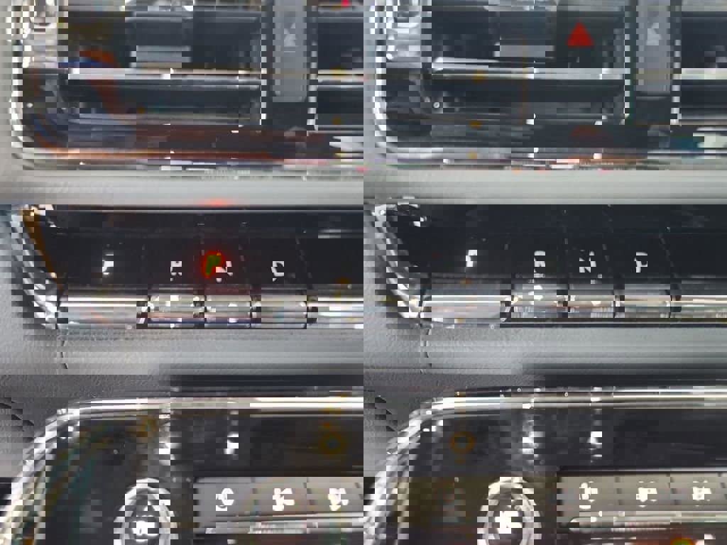 Used 2019 Lincoln Navigator L Reserve w/ Cargo Package image 16