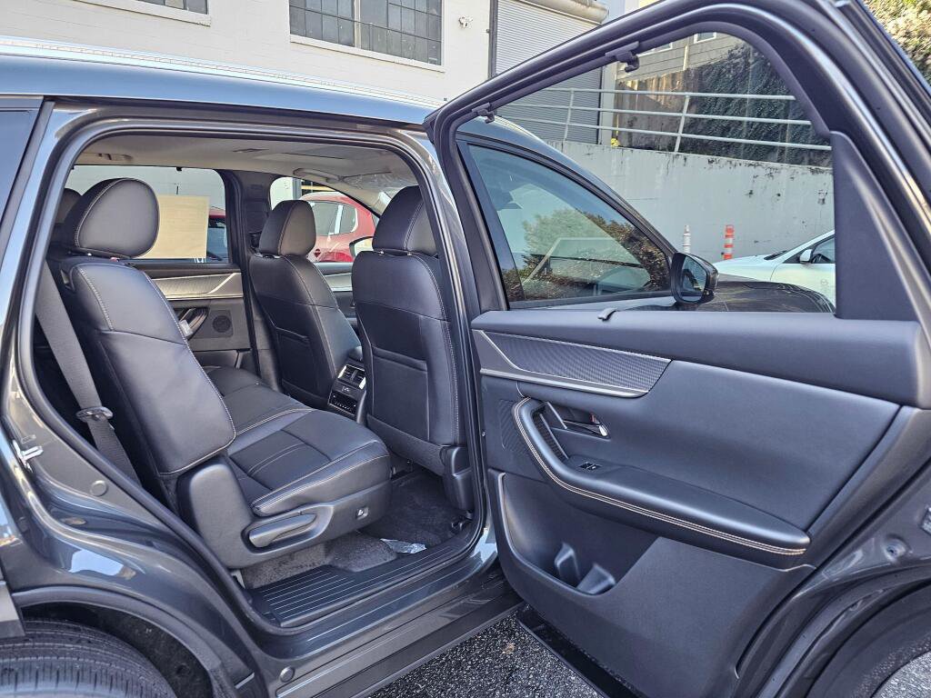 New 2026 MAZDA CX-90 3.3 Turbo w/ Preferred Package image 13