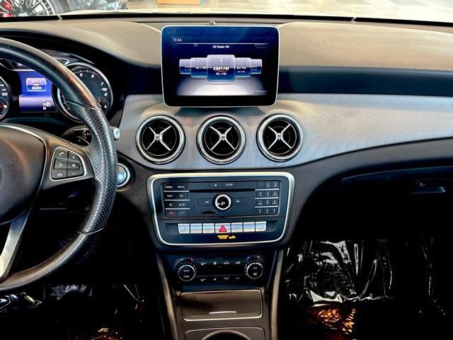 Certified 2019 Mercedes-Benz CLA 250 4MATIC image 32