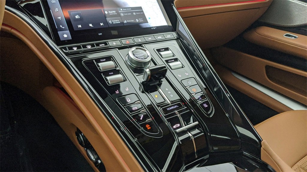 New 2025 Aston Martin DB12 Convertible image 9