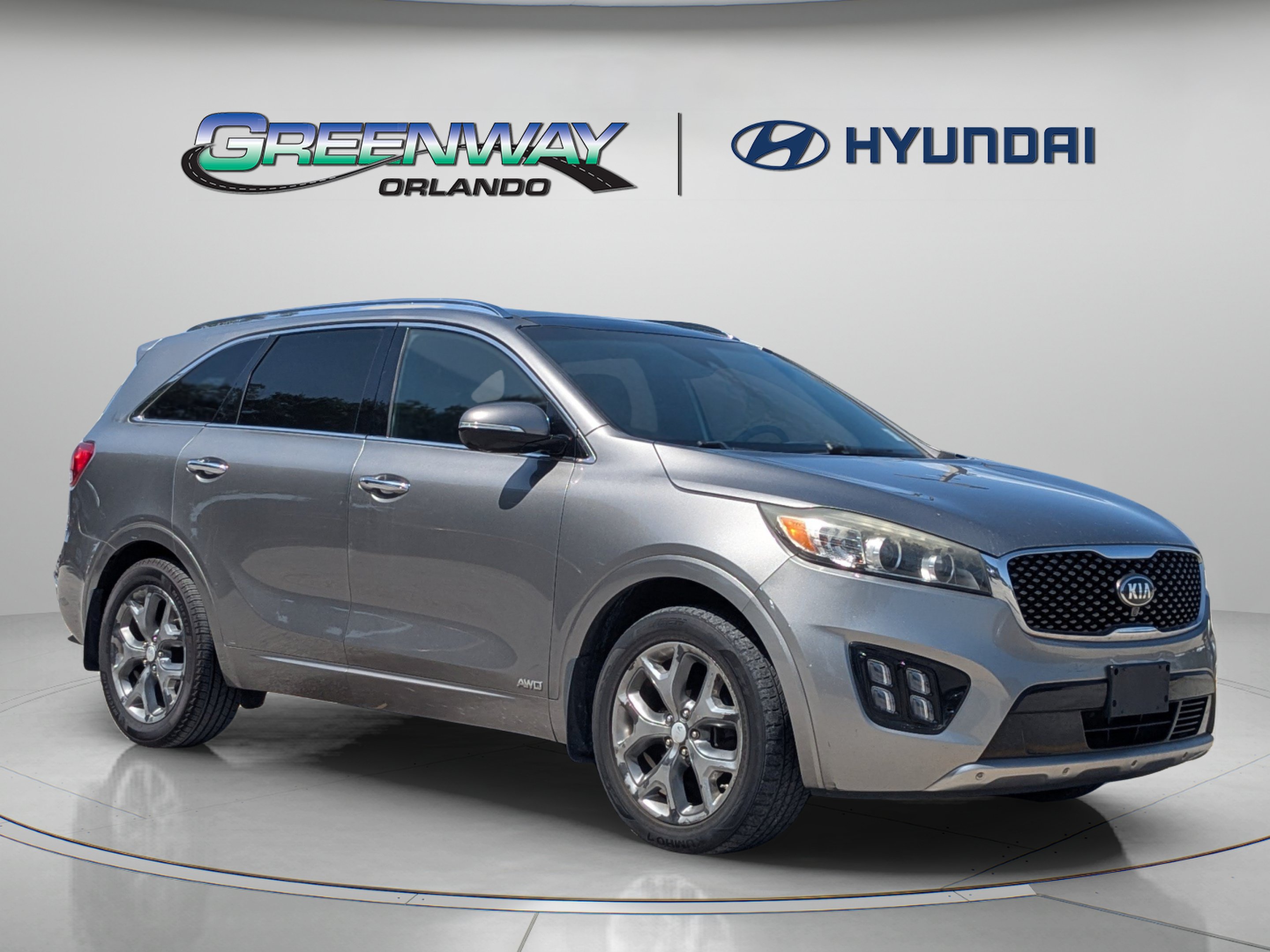 Used 2016 Kia Sorento SX w/ SXL Technology Package