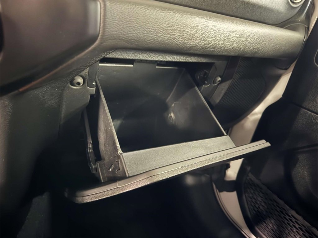 Used 2023 Jeep Wrangler Altitude image 27