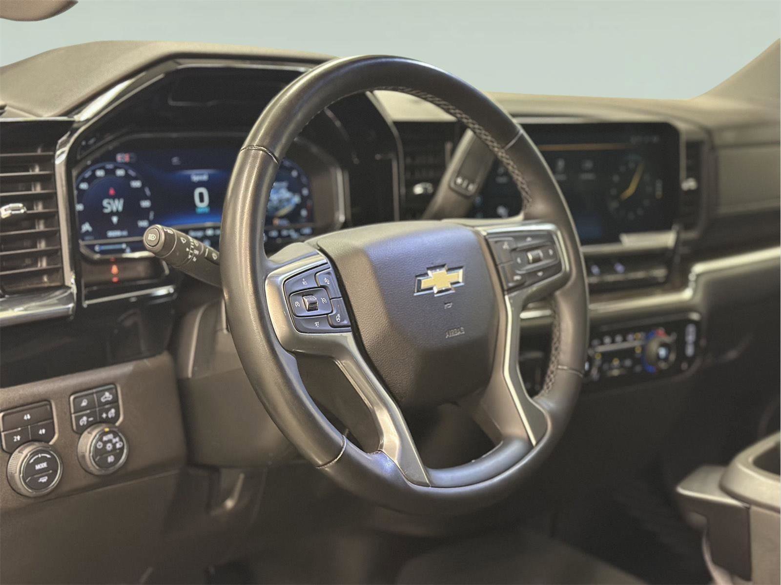 Certified 2024 Chevrolet Silverado 2500 LT w/ All Star Edition image 23