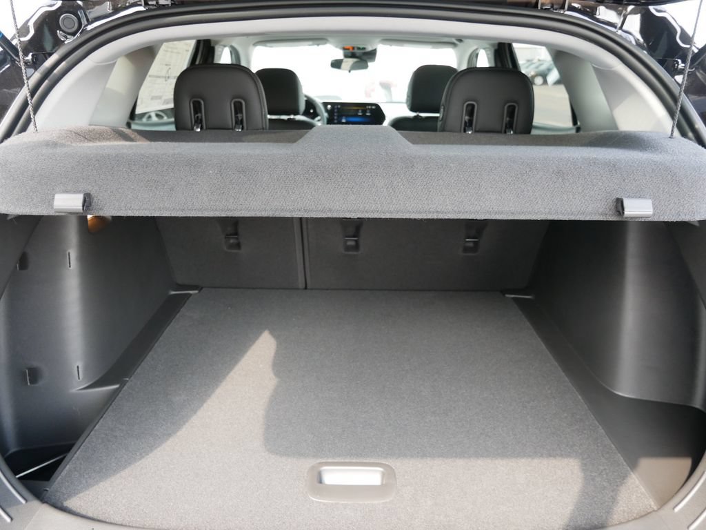 New 2026 Chevrolet Trax LT w/ Driver Confidence Package FWD image 9