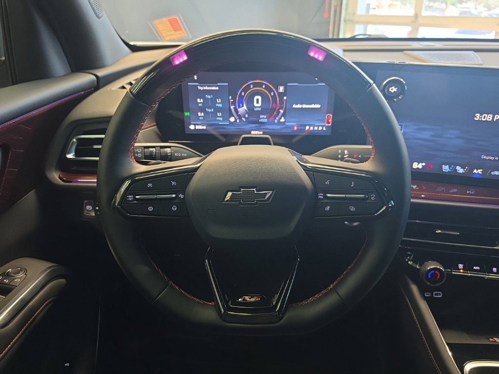 Used 2025 Chevrolet Traverse RS w/ LPO, Floor Liner Package FWD image 21