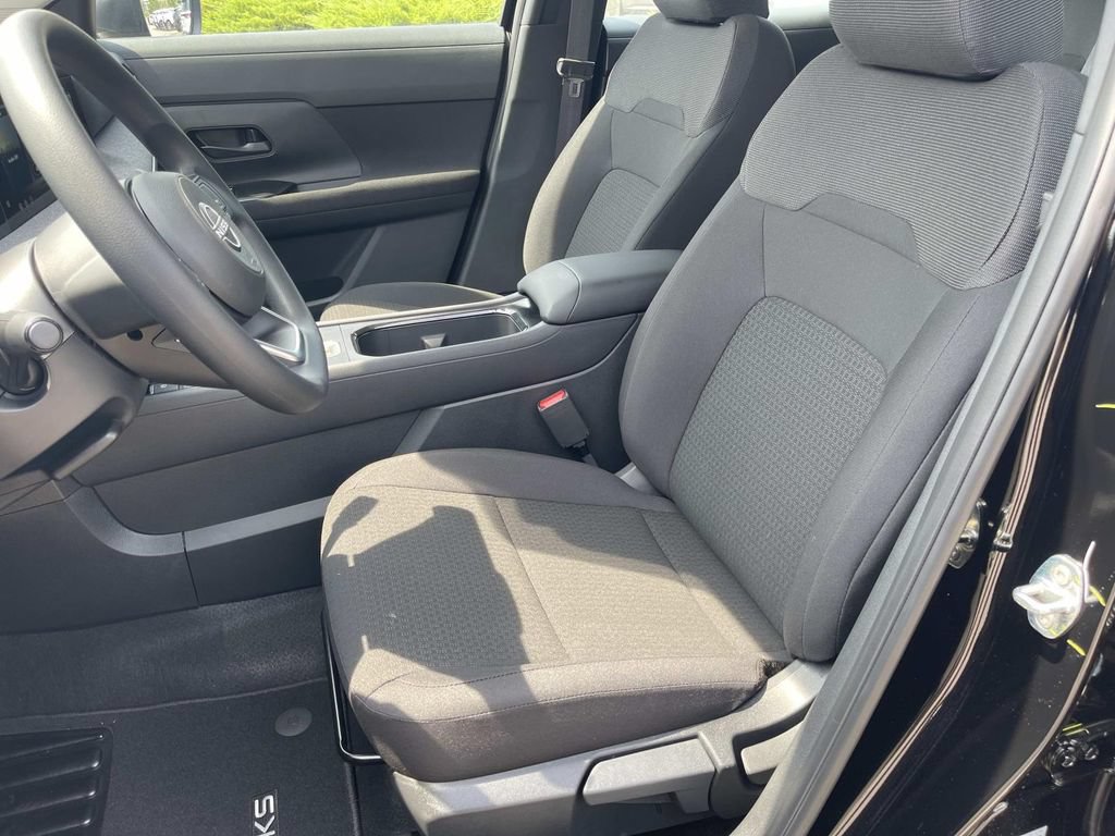 New 2026 Nissan Kicks S FWD image 19