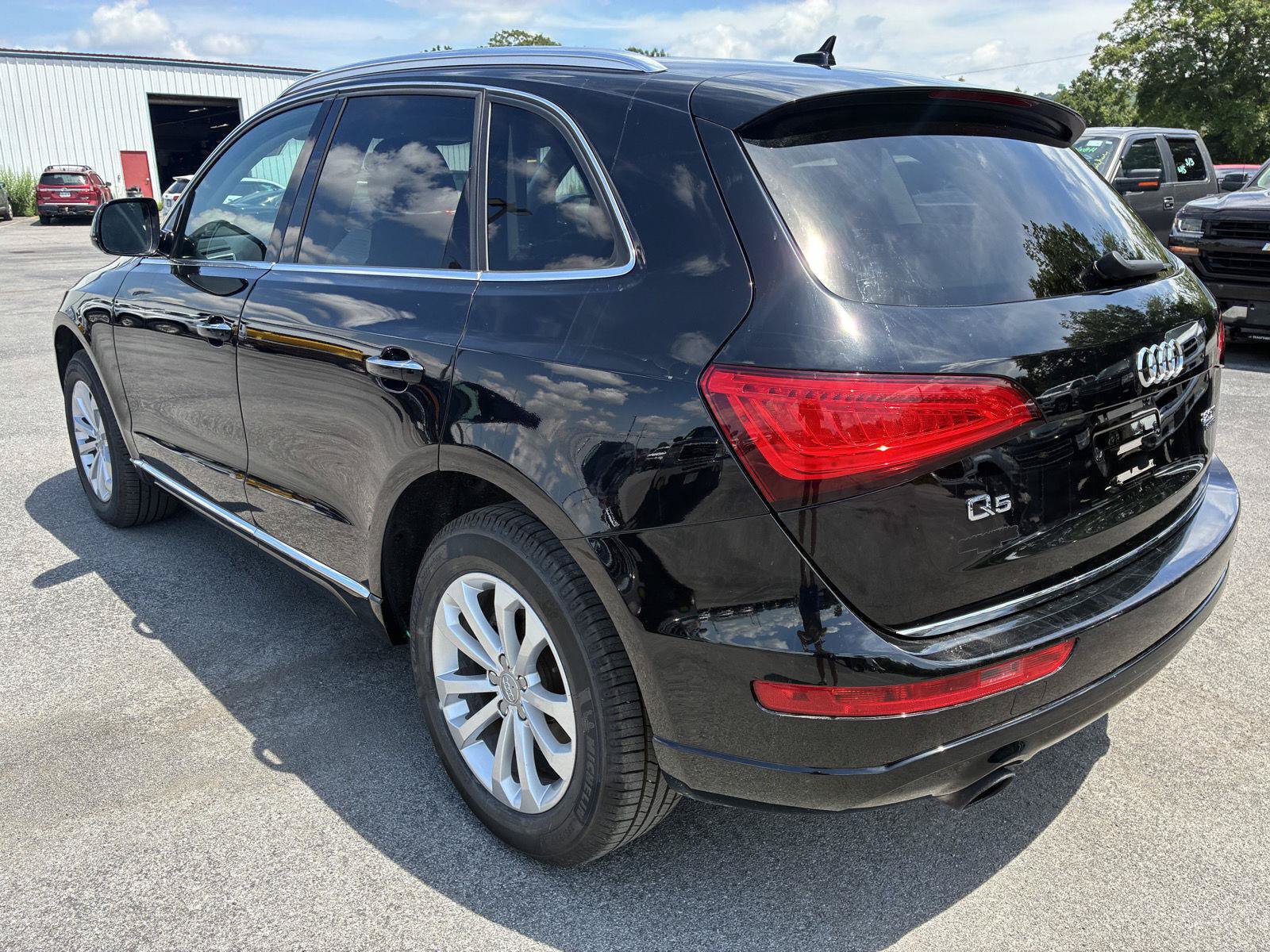 Used 2016 Audi Q5 2.0T Premium AWD/4WD image 5