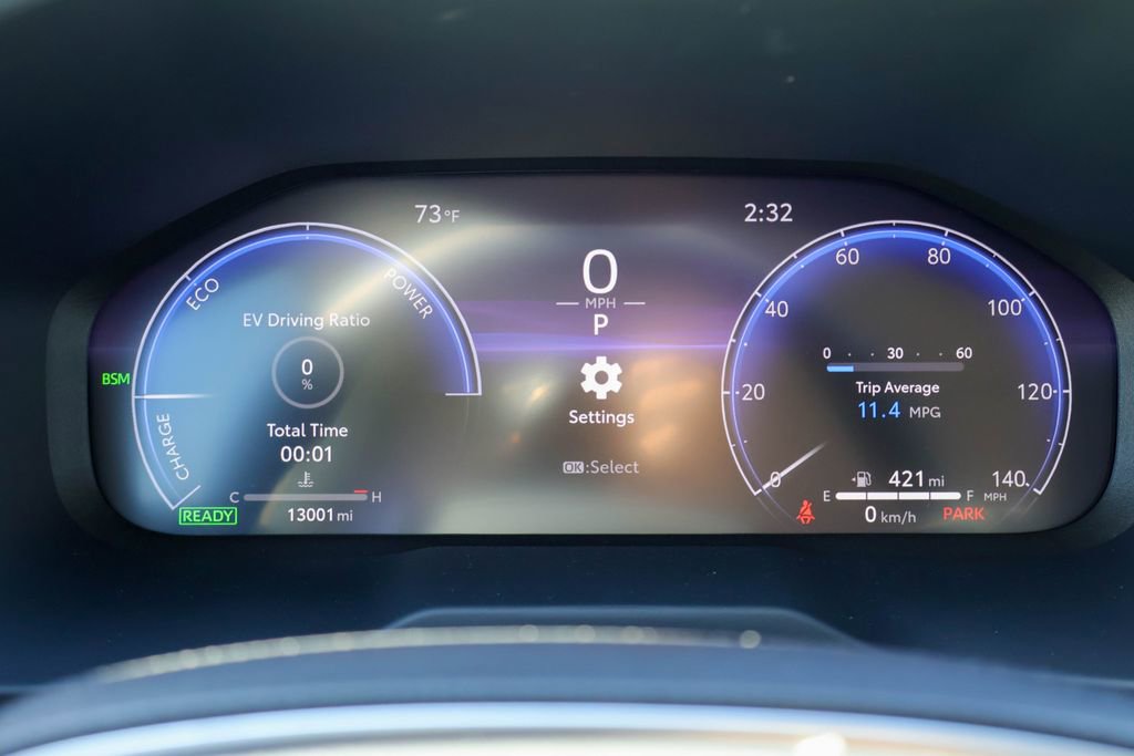 Used 2025 Toyota RAV4 Limited w/ Advanced Technology Package image 13