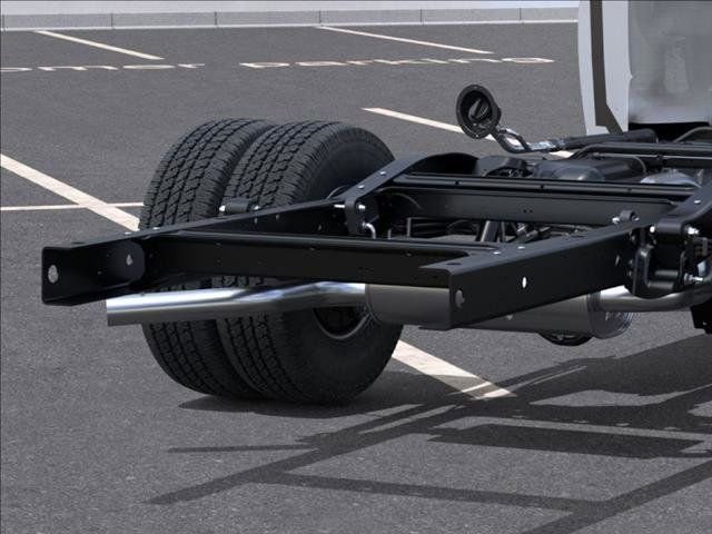 New 2025 Chevrolet Express 3500 w/ Driver Convenience Package image 14