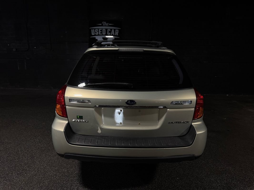 Used 2005 Subaru Outback 2.5i AWD/4WD image 4