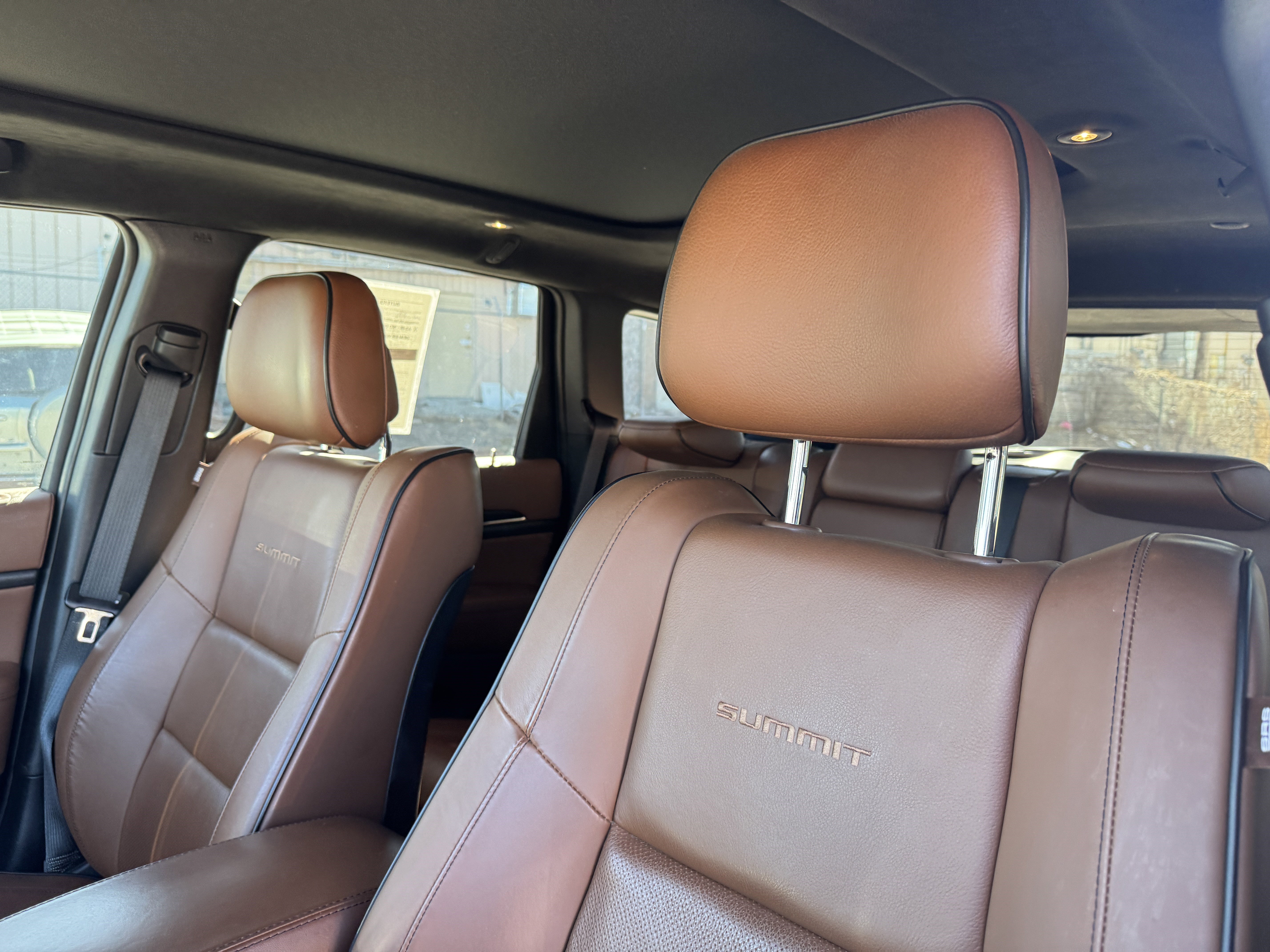 Used 2021 Jeep Grand Cherokee Summit w/ Platinum Series Group image 14