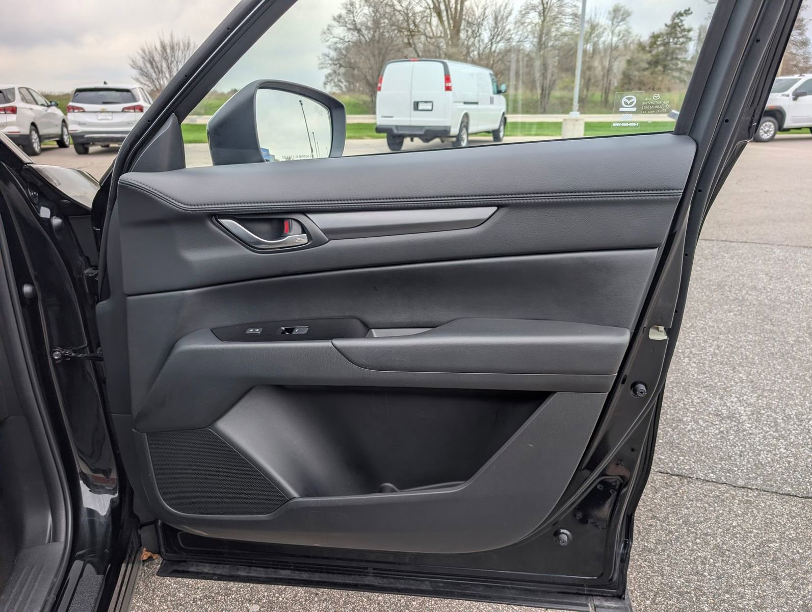 Used 2025 MAZDA CX-5 AWD 2.5 S w/ Preferred Package image 34