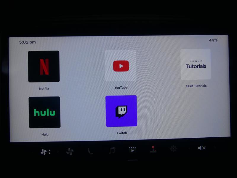 Used 2024 Tesla Model 3 Long Range image 19