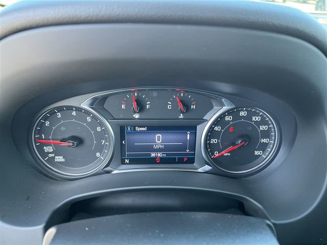 Used 2023 GMC Terrain SLE w/ Driver Convenience Package image 13