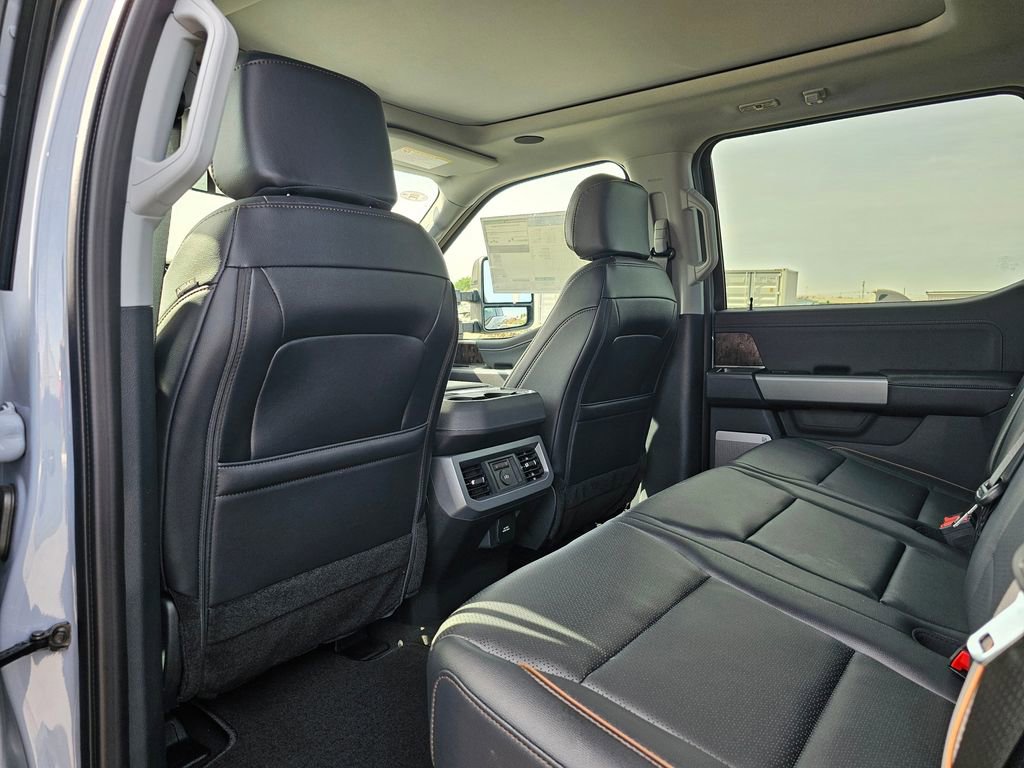New 2025 Ford F350 Lariat w/ Lariat Ultimate Package AWD/4WD image 12